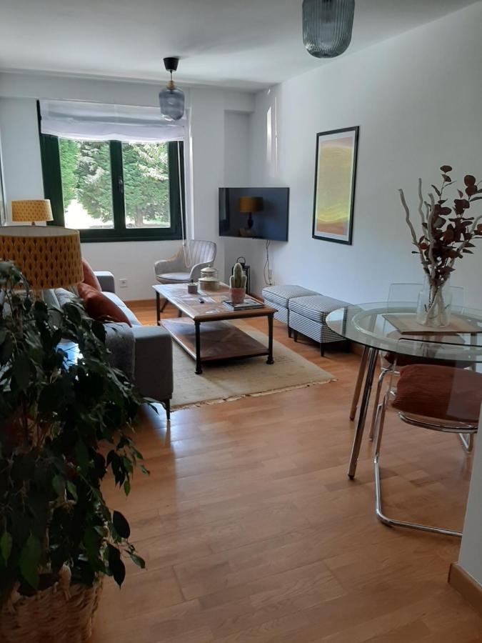 El Neru. En Zona Verde Y Junto Al Mar. Apartment Gijon Exterior photo